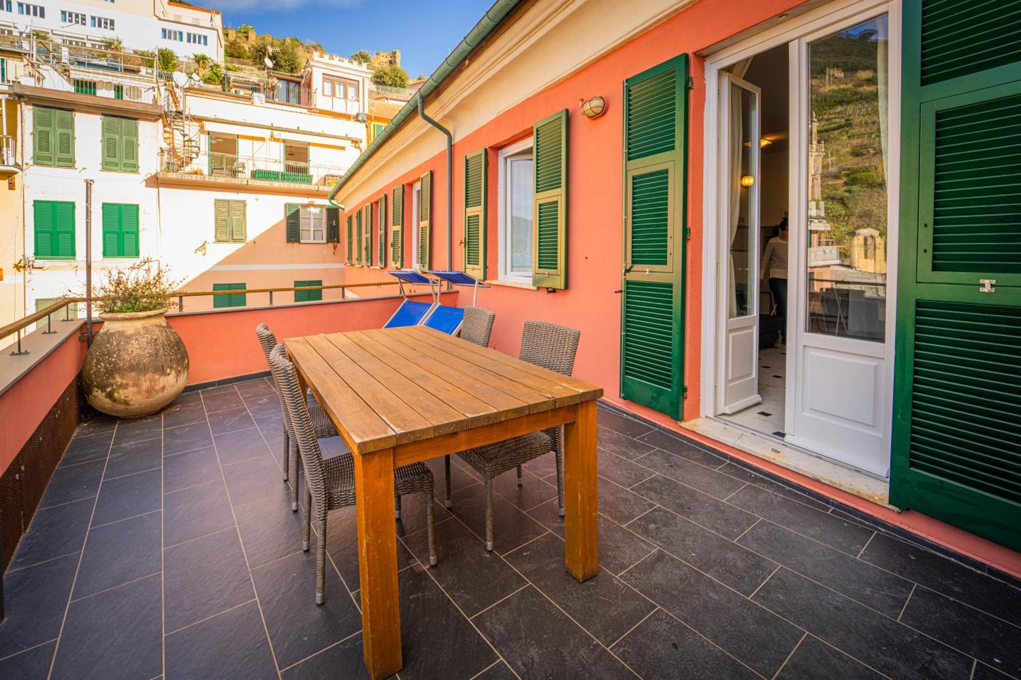 Aparthotel La Casa Di Eroico Vino Vernazza Exterior foto
